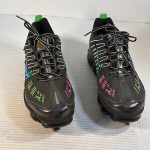 MENS SIZE 10 NIKE VAPOR MAX